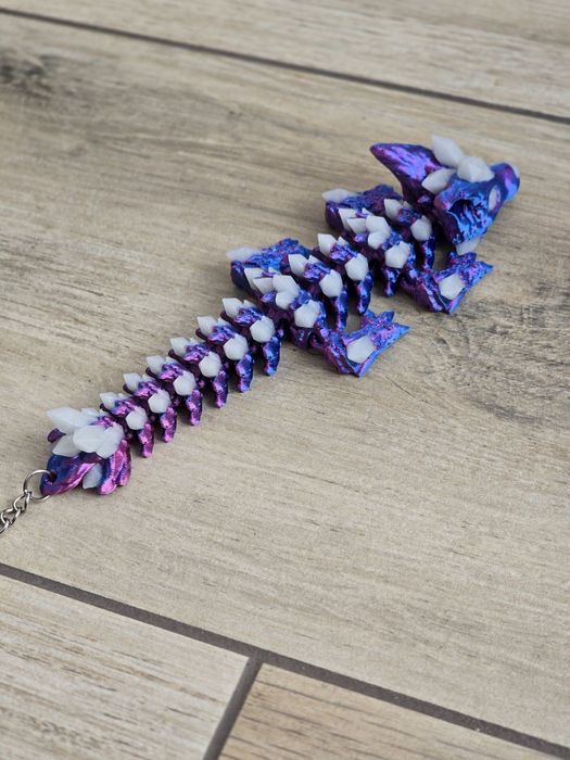 Brelok Wolf DragonCrystal 16cm - Ruchomy Brelok Świecący w Nocy - Druk