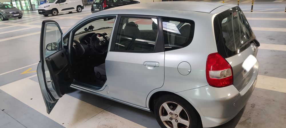 Honda jazz ls cool