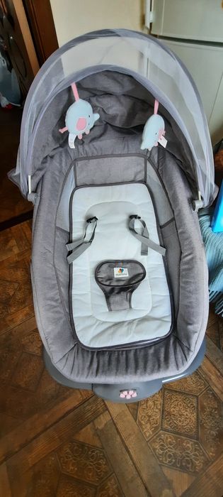 Колиска  заколисуюча Mastela