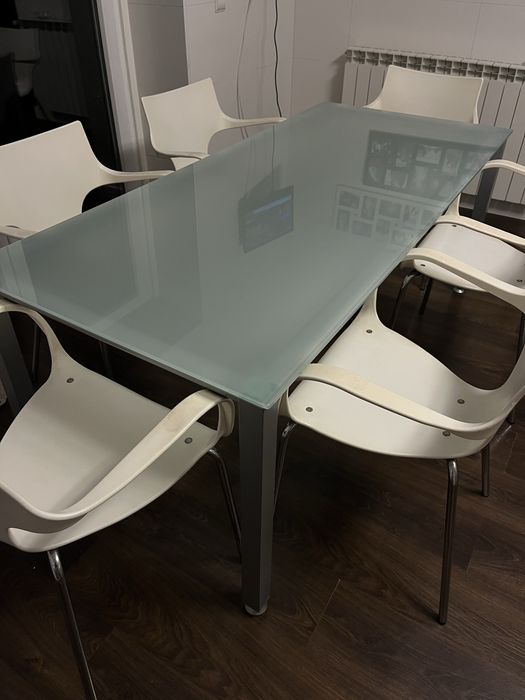 mesa de refeições