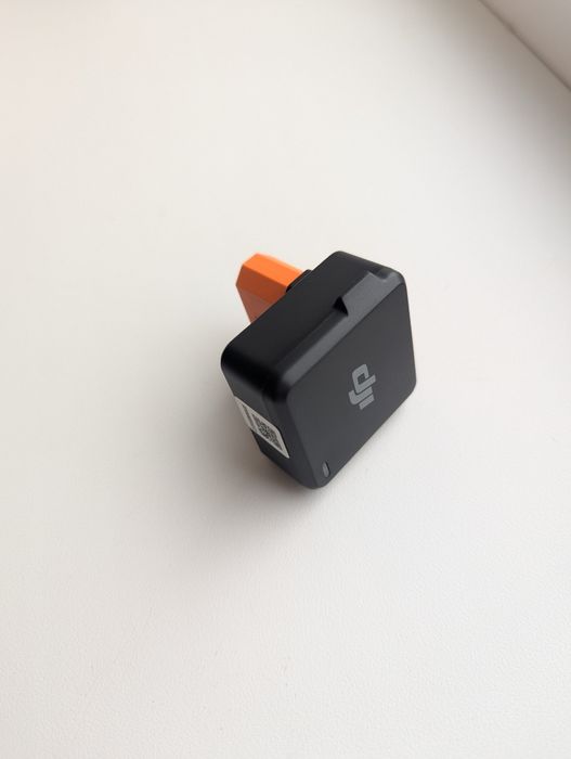 DJI Power Dongle (Wi-Fi адаптер для віддаленого керування зарядною  станцією)