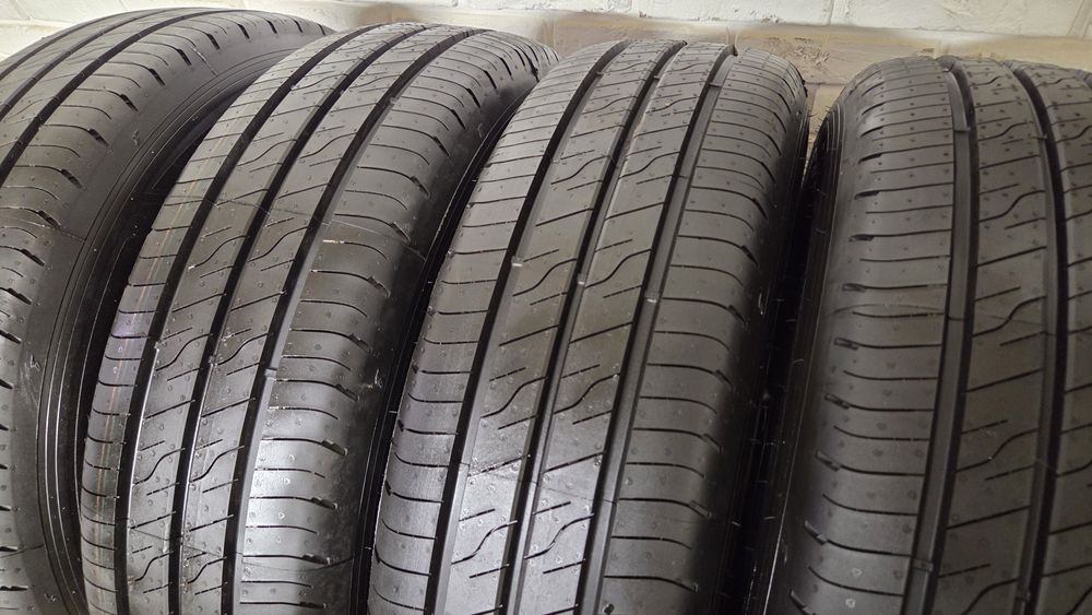 Opony letnie GOODYEAR EfficientGrip CARGO 2 205/75/16C Nowe 26r Okazja!