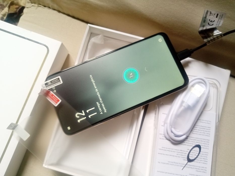 Smartphone novo f17 pro max (concorrência da Xiaomi)