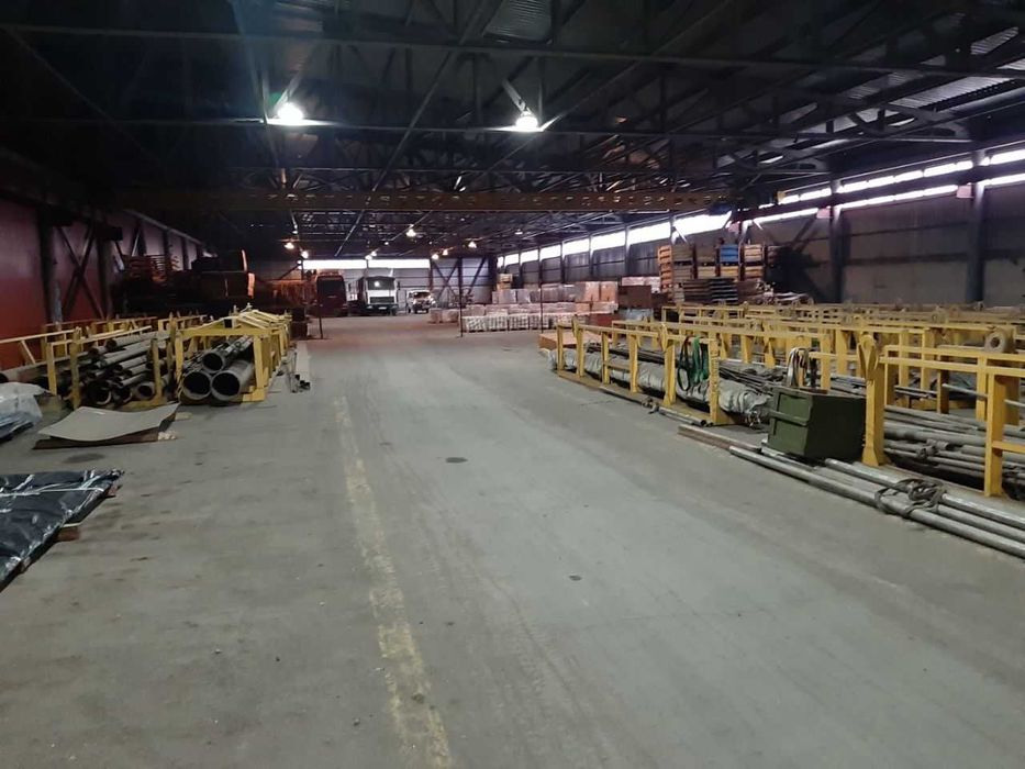 Сдам складское помещение  600м2. Правый берег