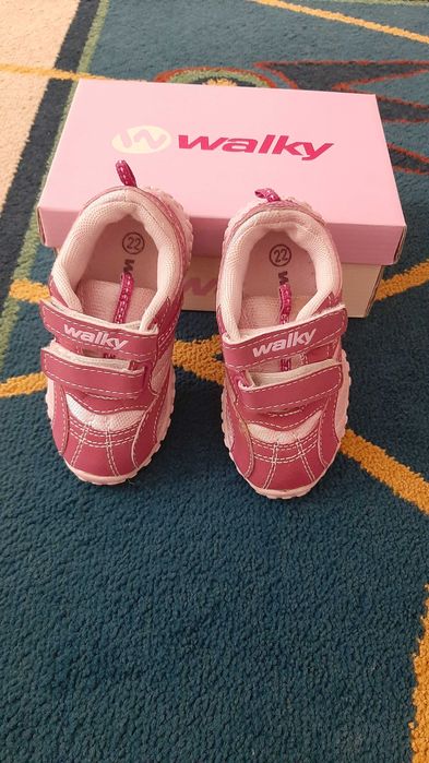 Buty dziewczęce - firma walky