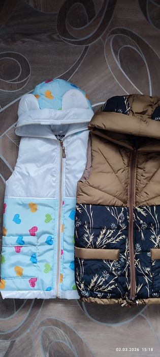 Жилетки для дівчаток .