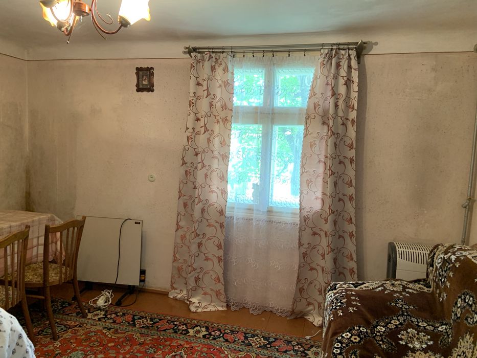 Продаж будинку і літньої кухні в м.Стебник