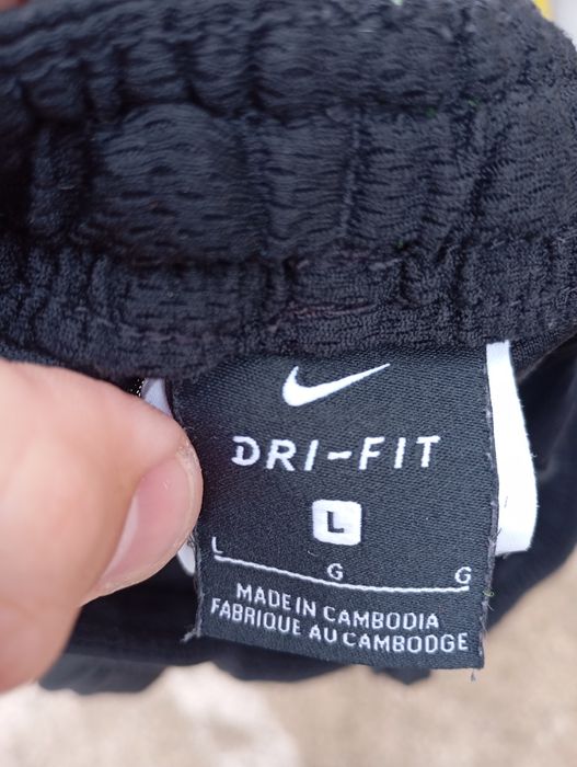 Спортивні штани Nike Dri Fit розмір L