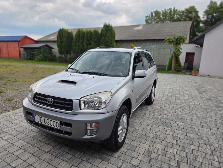 Samochód Toyota Rav4