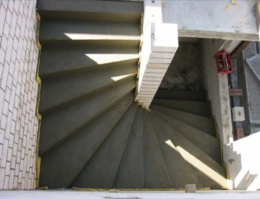 Schody betonowe szalowanie