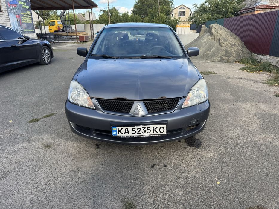 Mitsubishi Lanser