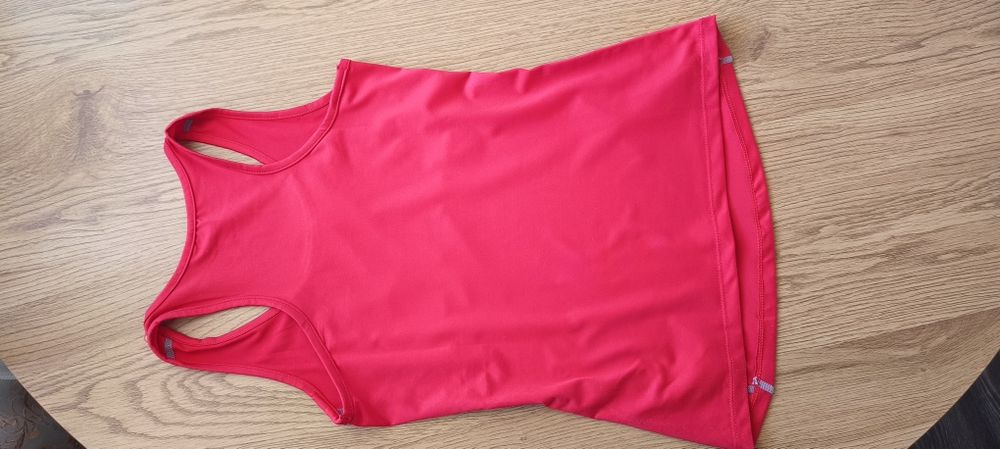 Спортивна майка жіноча