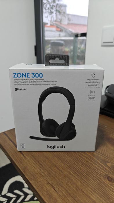 Logitech Zone 300