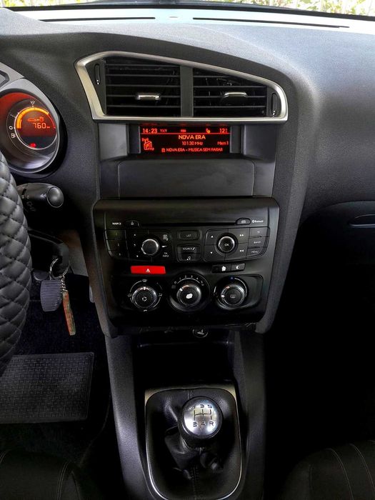 CITROEN C4 II Hatchback 1.6 BlueHDi Diesel 2017