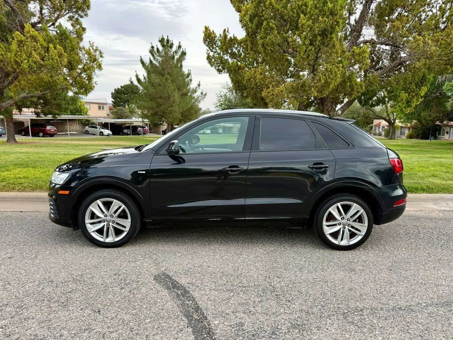 Audi Q3      2019
