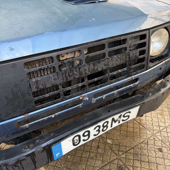 Mitsubishi pajero mk1