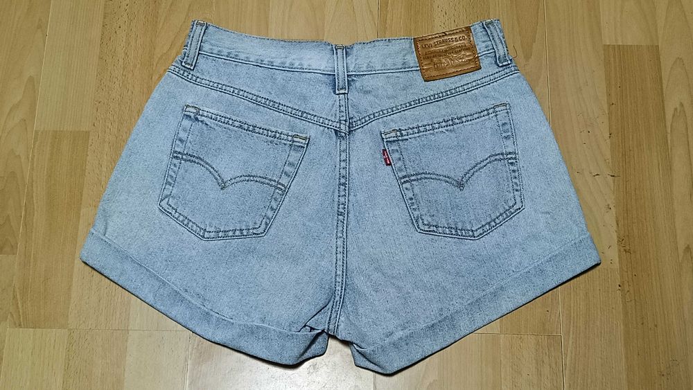 Krótkie spodnie jeansowe LEVIS PREMIUM r.S stan bardzo dobry