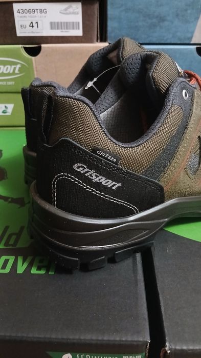 Трекінгові кросівки напівчеревики Grisport Green Black 14505S3G хакі
