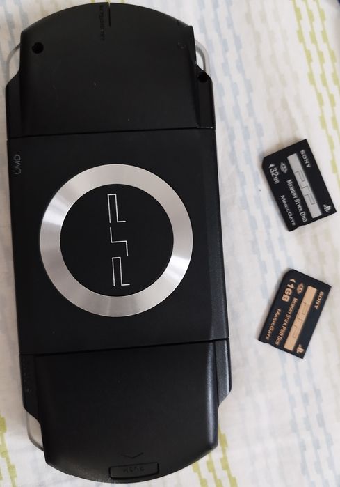 PSP + Jogos + extras