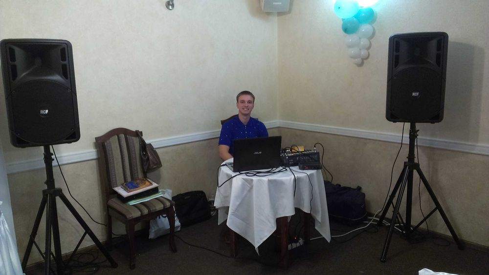 Ведуча+Dj, тамада, співачка - 8900 грн.