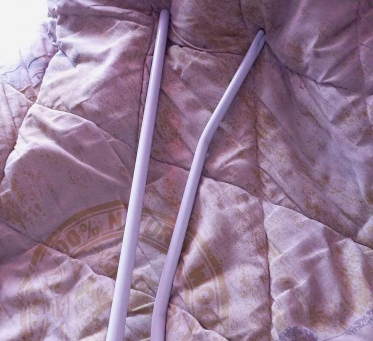 Стелаж для занавесок дитячої кроватки