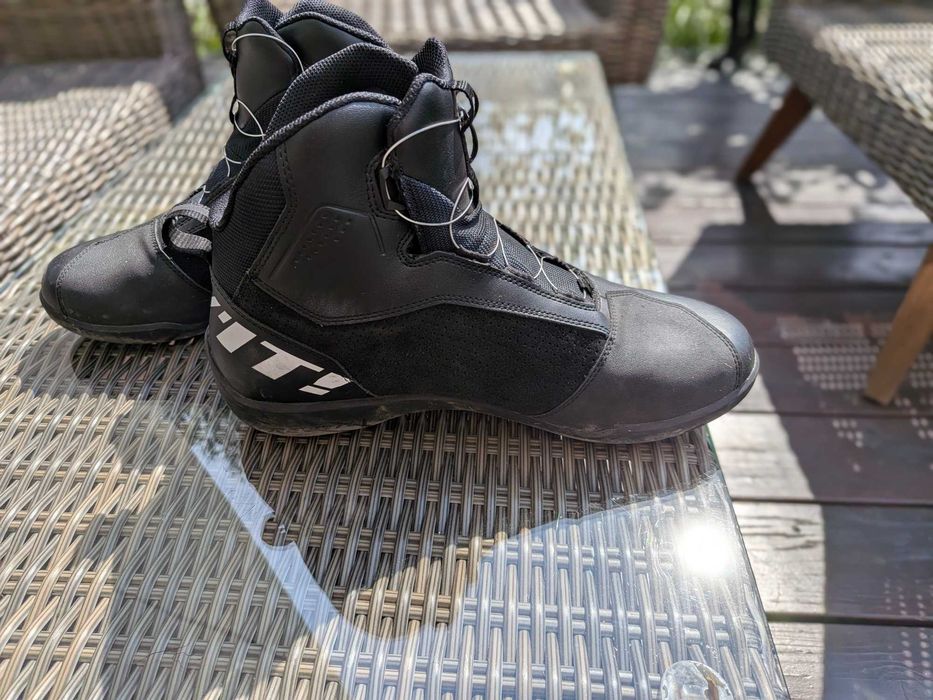 Buty motocyklowe REV’IT! Jetspeed Pro czarno-czerwone