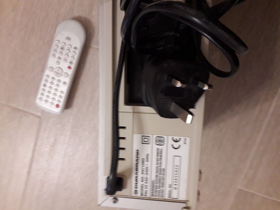 Відеомагнітофон DVD (2 в 1)