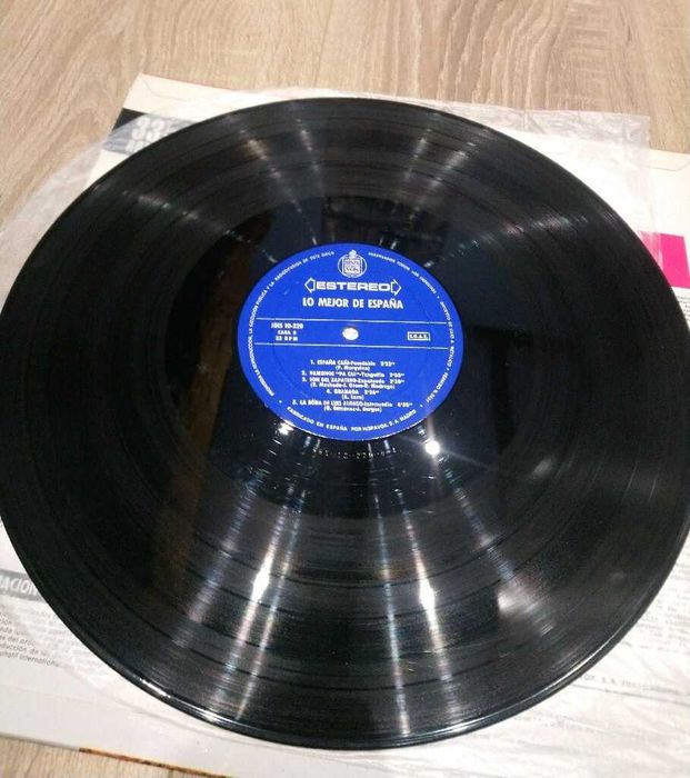 Winyl - Lo Mejor De Espana - LP Spain 1983 HH 10-220
