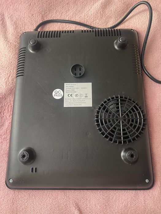 kuchenna płyta indukcyjna ISEASY