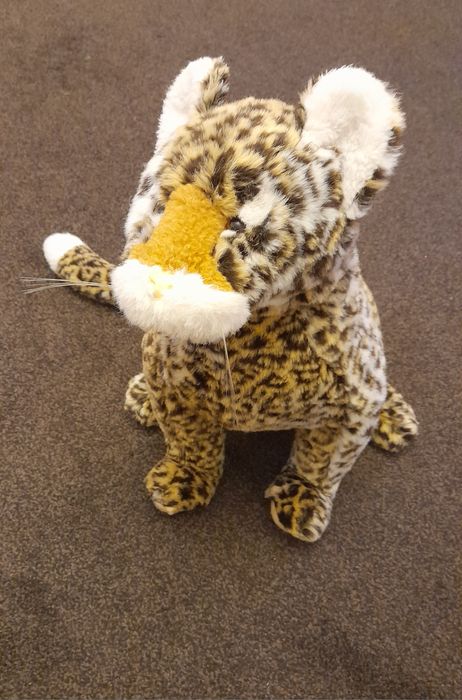 Large Plush Bear64286533318530123