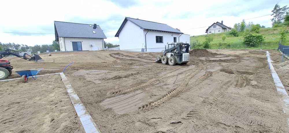 Zakładanie Trawnika Niwelacja Terenu Równanie Terenu