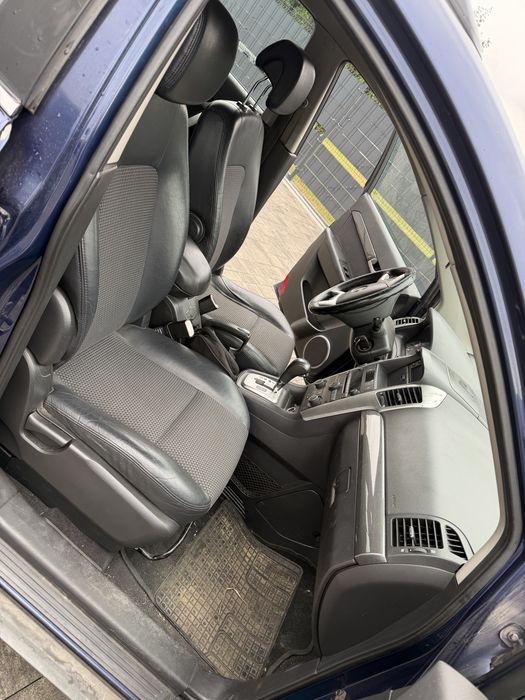 Chevrolet Captiva 2.0VCDI 150KM, Automat, 4x4, Hak, 2008r, 240tys, 7osbowa