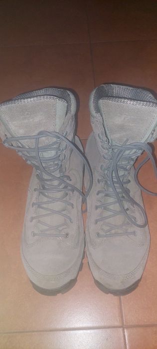 берці військові  Vibram