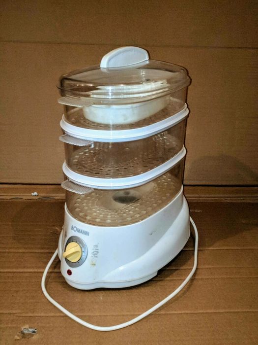 Parowar, urządzenie do gotowania na parze. Bomann.