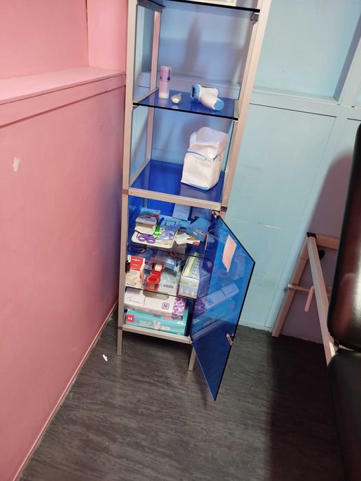 Armário multiusos excelente estado