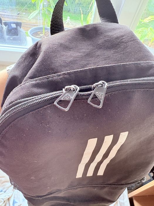 Plecak Adidas czarny uniwersalny model sportowy