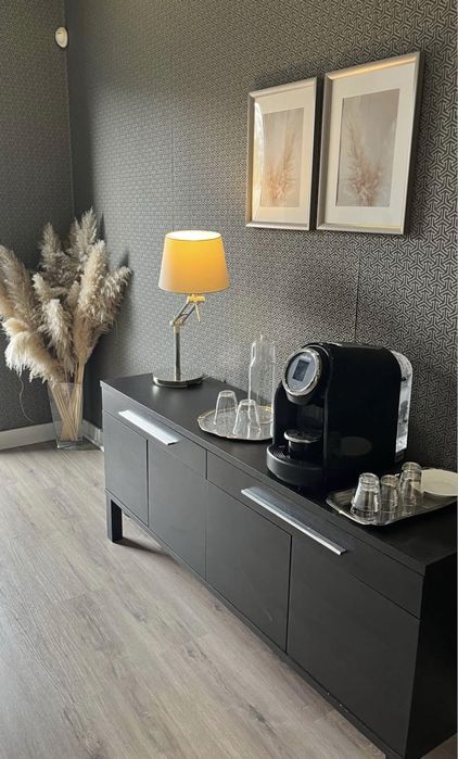 Sala para Profissional de Estética, Saúde ou Bem-Estar | Equipada