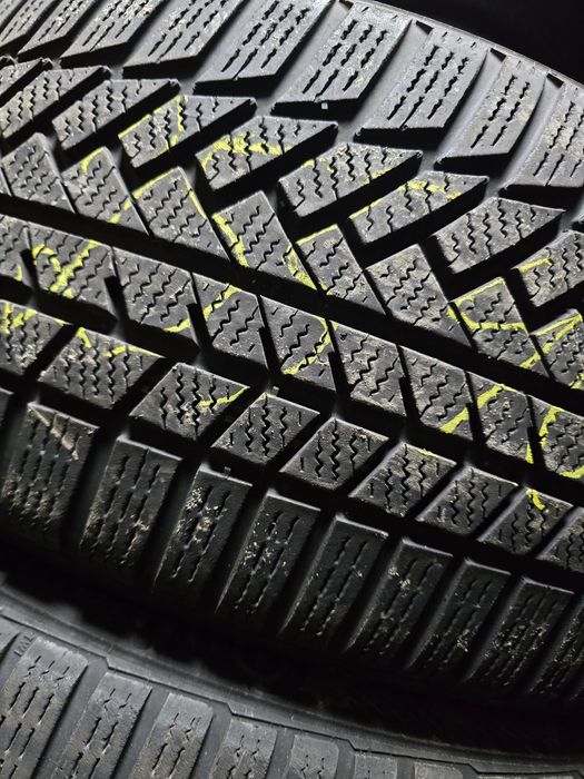 255/40R20 Continental WinterContact TS850P