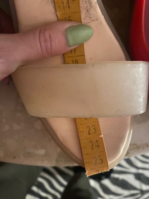 Koturny ala Melissa bezowe