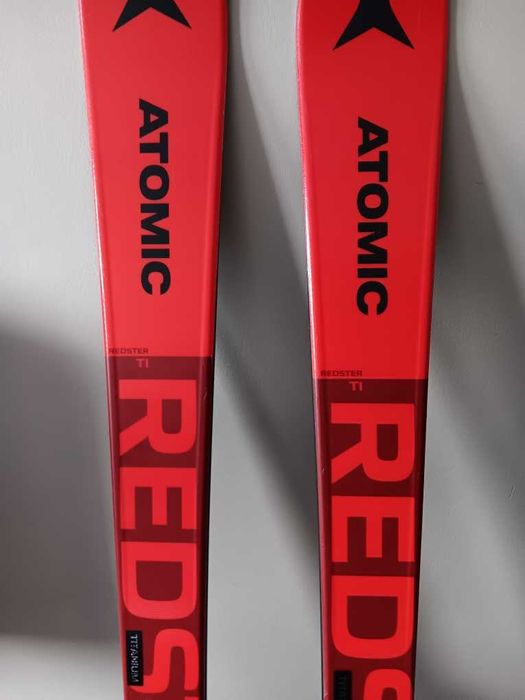Atomic REDSTER TI (161 cm) mało używane -> 1 sezon