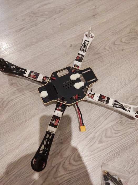 Drone F450 in Good Condition64309803108226123