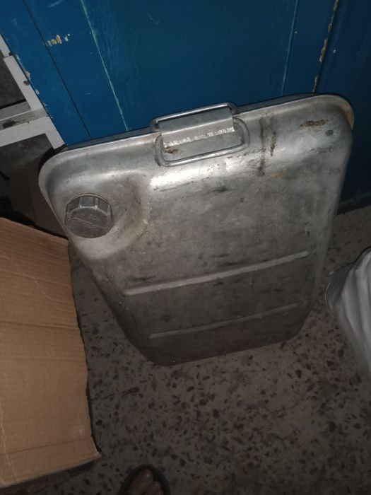 Канистра горизонтальная алюминий