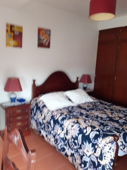 Dois quartos para arrendar