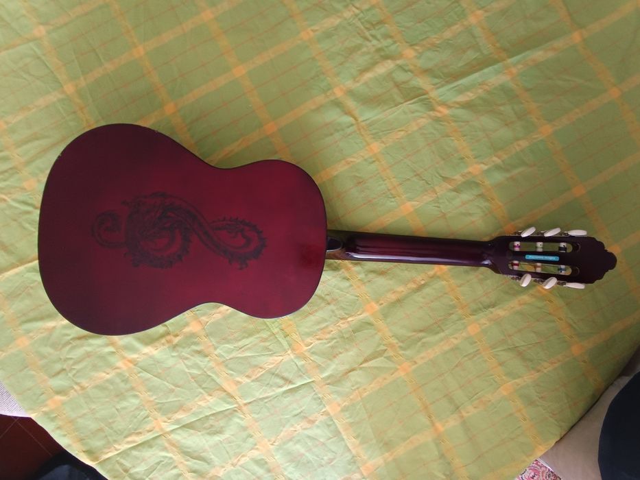 Guitarra clássica 3/4 personalizada