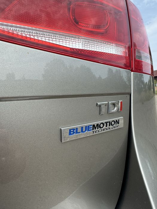 Volkswagen Passat B7 2013 року