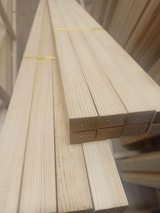 Bezsęczne listwy sosnowe 21x32 długość 2,5m