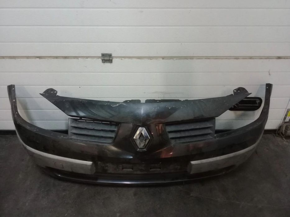 PARACHOQUES / PARA CHOQUES FRENTE RENAULT MEGANE II 03-06