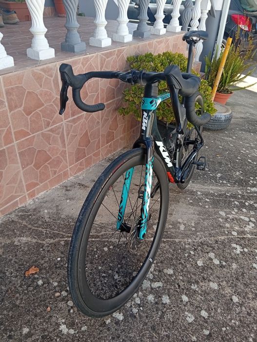 KTM Alto Revelator