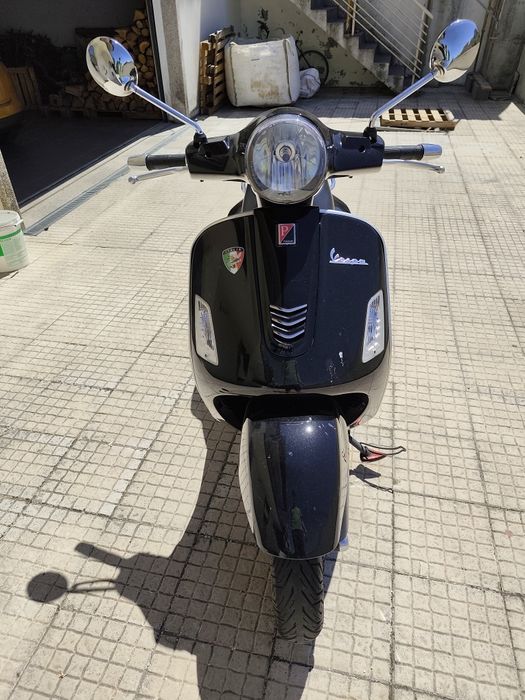 Vespa 300 GTS (2016)