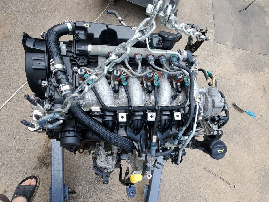 Citroen Сітроен C-Crosser 2.2HDI Peugeot Пежо 4007 Двигун 4HN 10DZ55